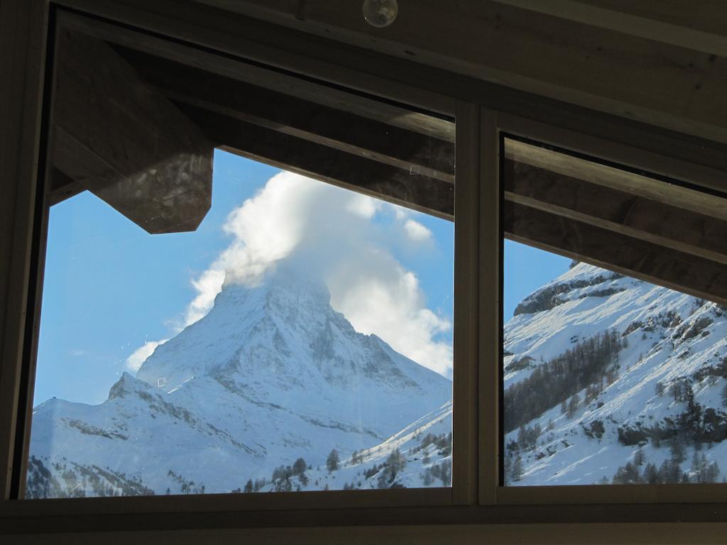 Hoernligrat Apartments Zermatt Szoba fotó